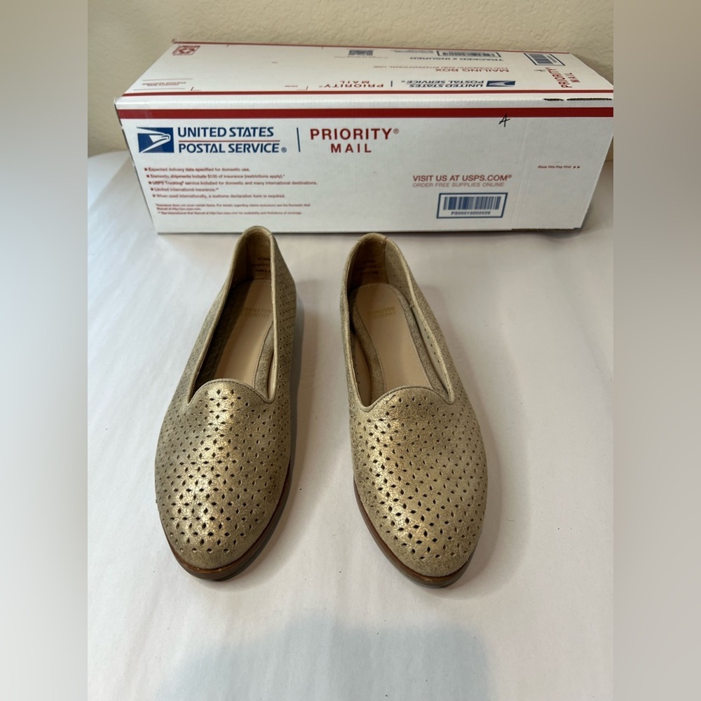 Johnston & Murphy Women's 8.5m Loafer Gold Slip On Shoes Career Leather